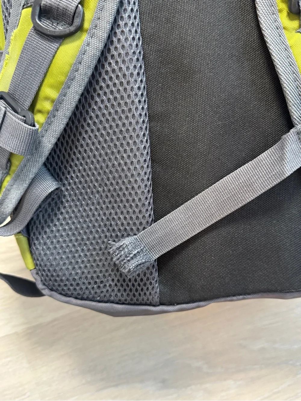 The North Face Backpack Lime Green Gray Mesh Side Pockets Unisex